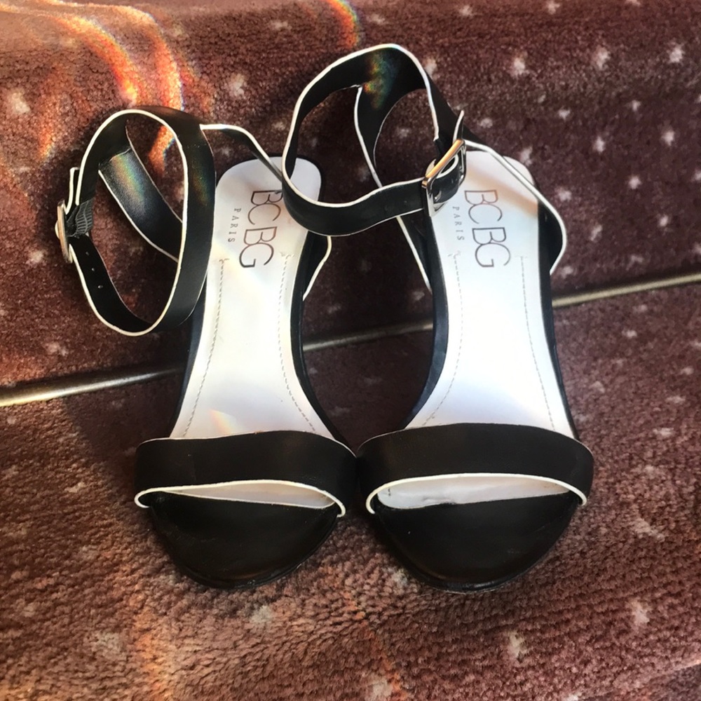 BCBG Black & White Strappy Sandal Heels